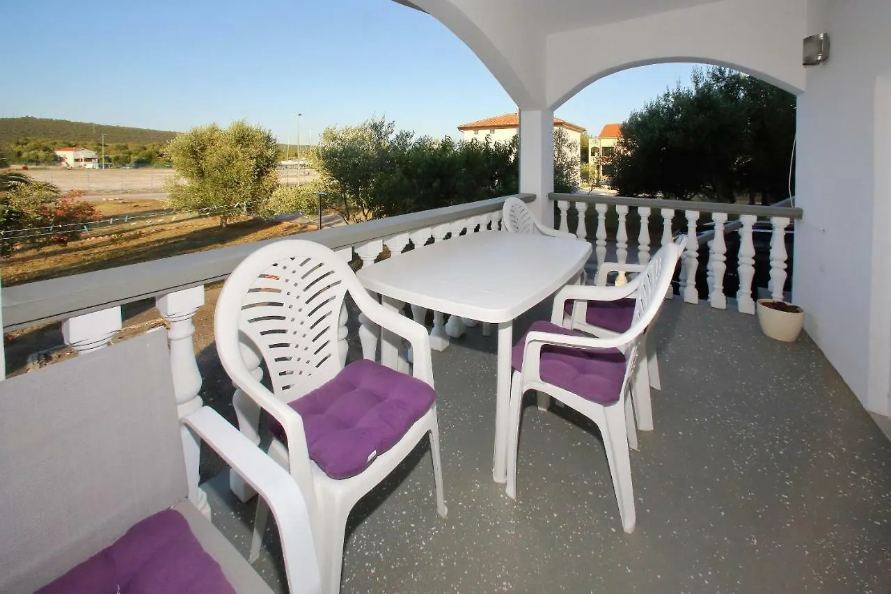 Apartment Palma Bibinje