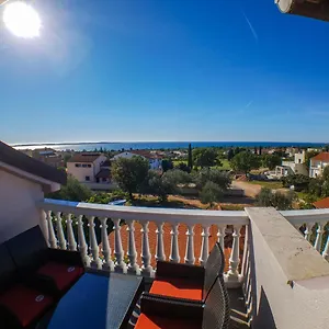 Jozić Apartament Peroj
